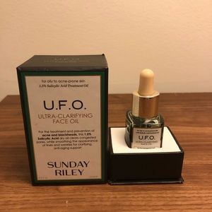 Sunday Riley UFO Oil